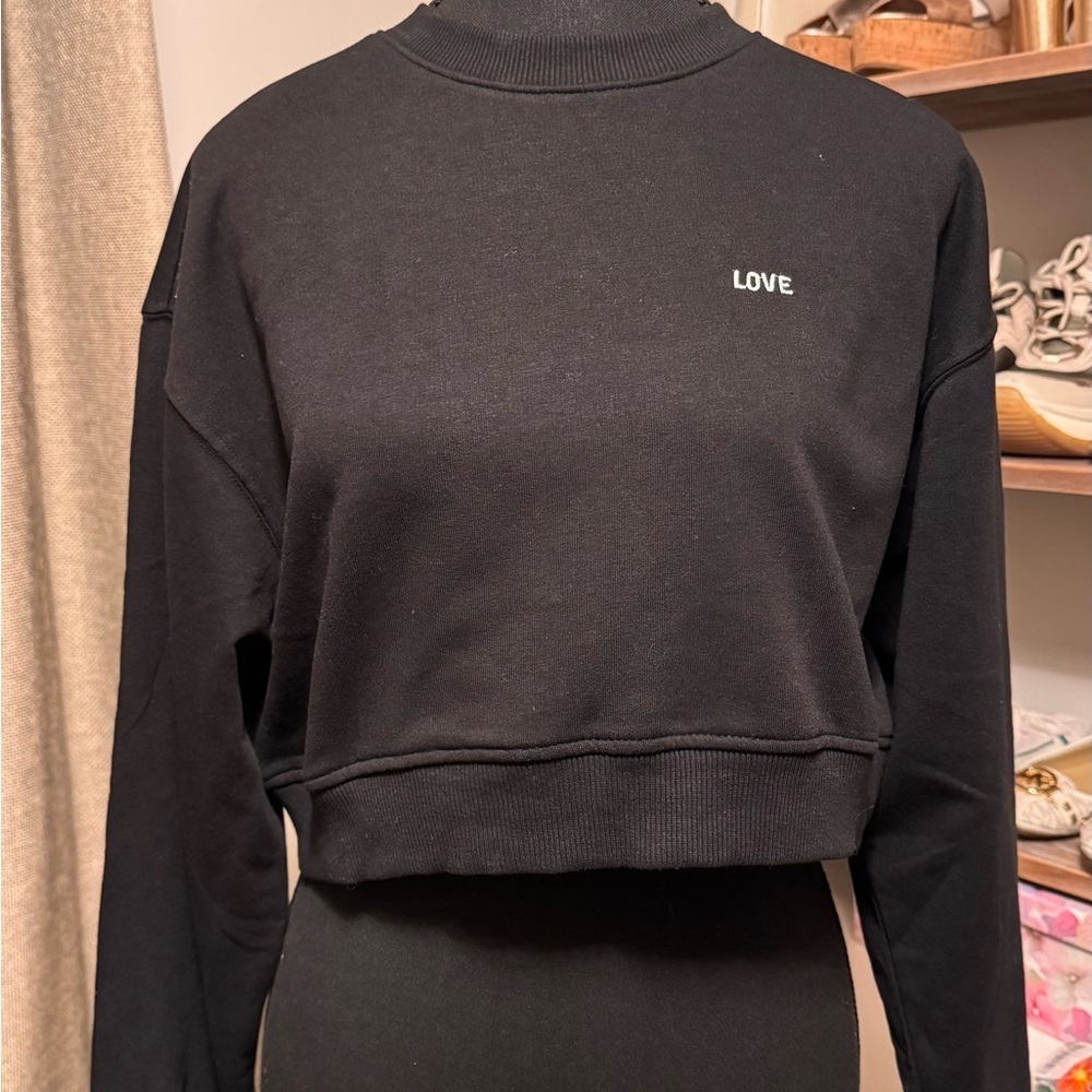 LOVE Black Women's Cropped Top